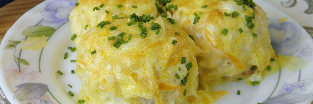 Тефтели под сметанным соусом