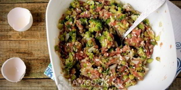 тефтели с брокколи в духовке