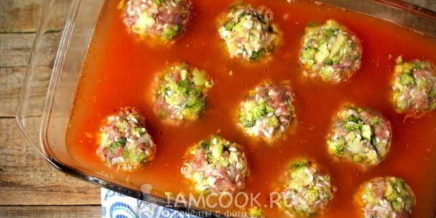 тефтели с брокколи в духовке