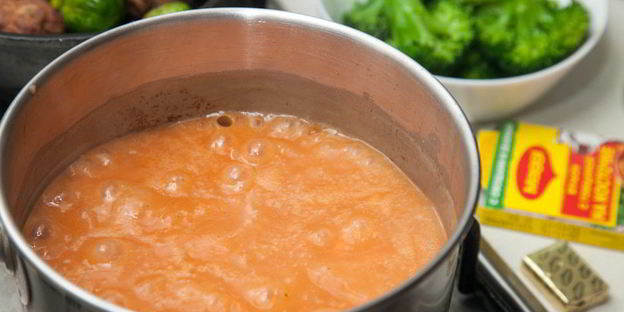 тефтели с брюссельской капустой в нежном соусе