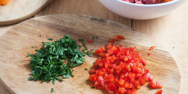 тефтели с брюссельской капустой в нежном соусе