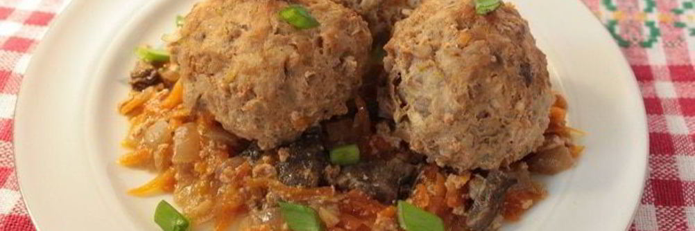 Тефтели с гречкой и грибами, запеченные в ряженке