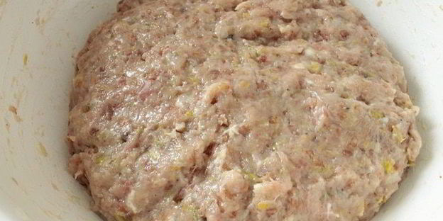 тефтели с гречкой и грибами, запеченные в ряженке