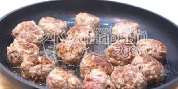 тефтели с рисом и овощами