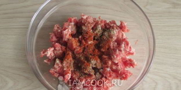 тефтели с рисом с подливкой в мультиварке