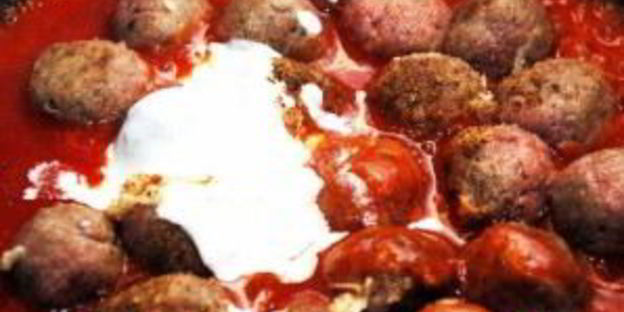 тефтели с соусом