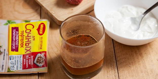 тефтели с сыром в сливочно-томатном соусе