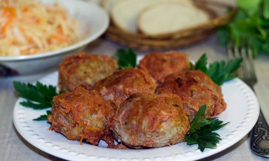 Рецепт тефтелей в духовке в томатном соусе