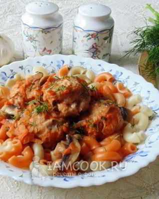 Тефтели в грибном соусе