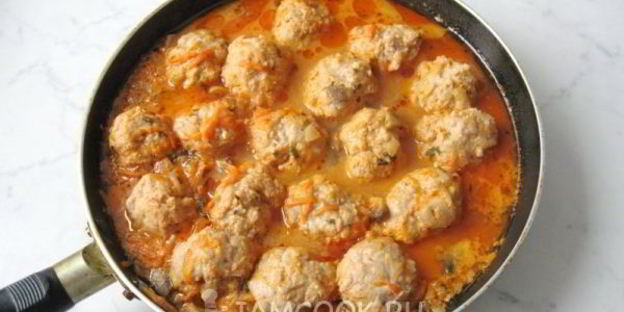 тефтели в грибном соусе