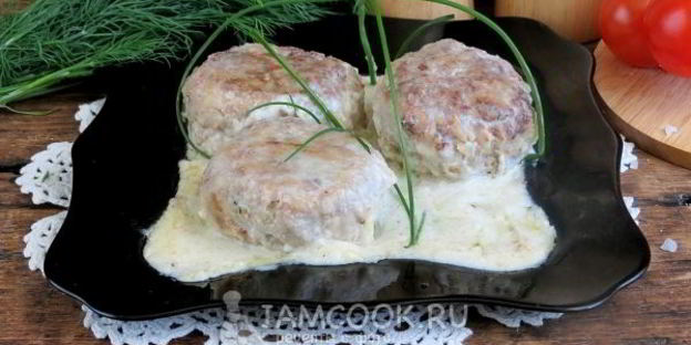 тефтели в молочном соусе