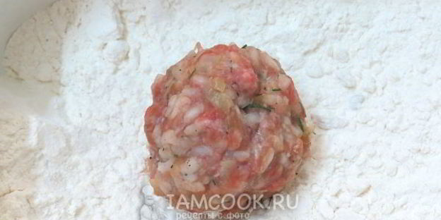 тефтели в молочном соусе