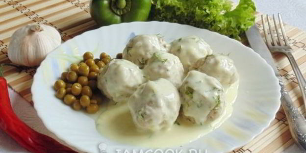 тефтели в сырном соусе