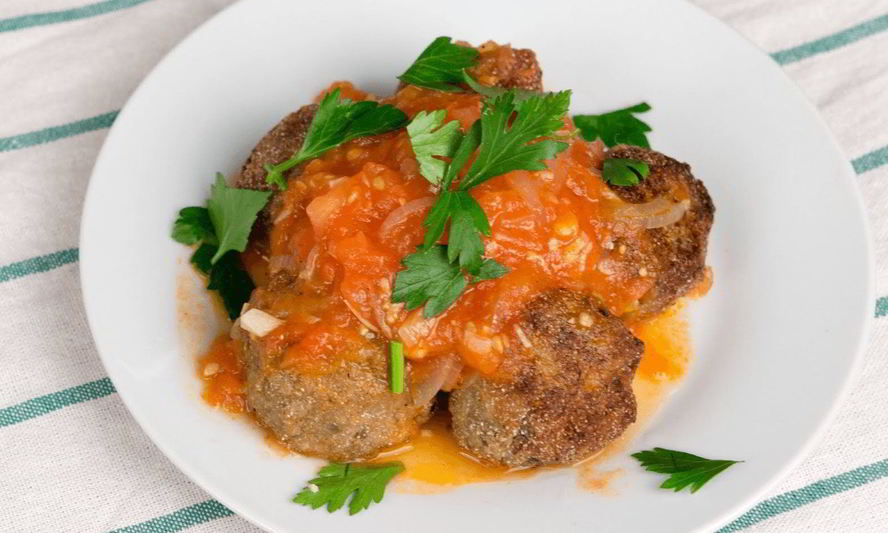 Рецепт тефтелей в томатном соусе