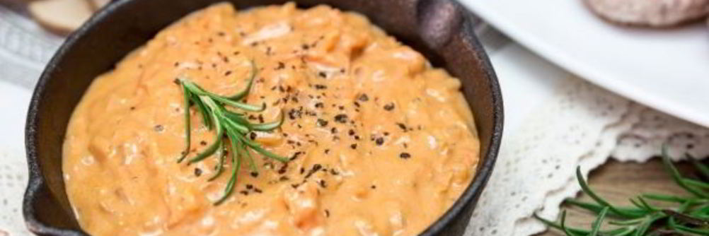 Томатно-сметанная подлива для тефтелей с овощами