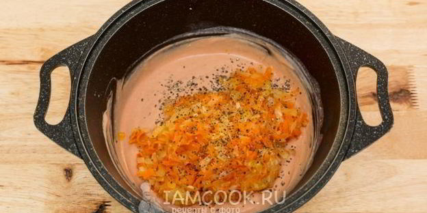 томатно-сметанная подлива для тефтелей с овощами