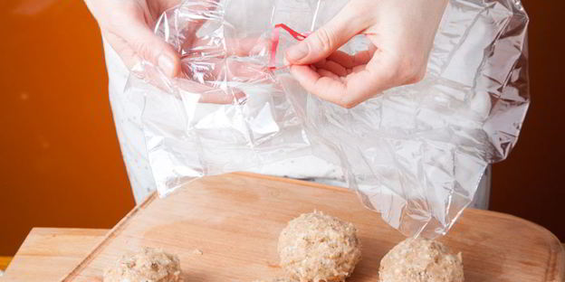 запеченные куриные тефтели с травами