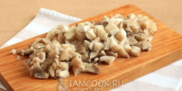 постные вареники с картошкой и грибами