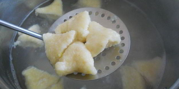 вареники ленивые с овсяными хлопьями и лимонной цедрой