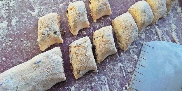 вареники с черносливом