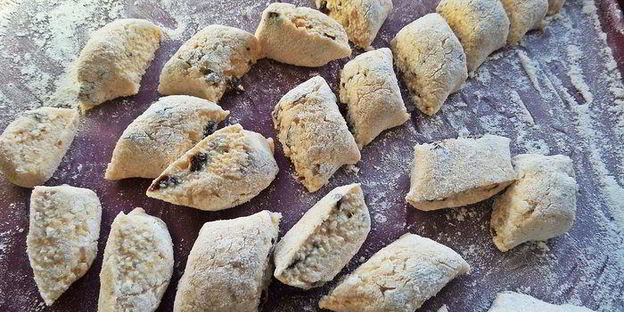 вареники с черносливом