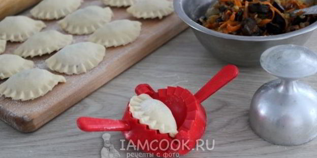 вареники с грибами и овощами