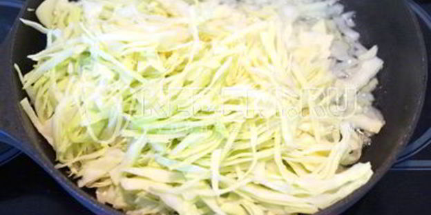 вареники с капустой и сыром