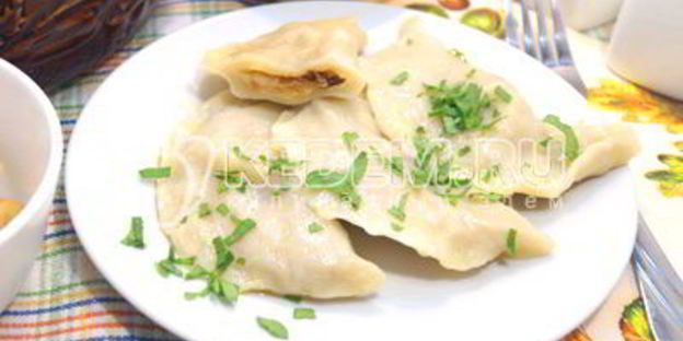 вареники с капустой и сыром