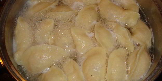 вареники с кислой капустой