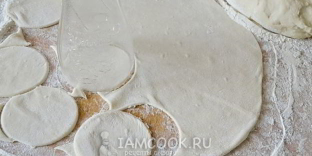 вареники с клубникой на пару