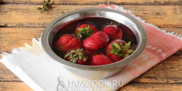 вареники с клубникой