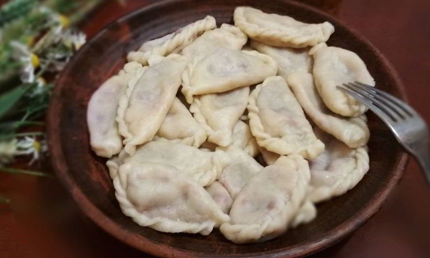 Рецепт вареников с лесной земляникой