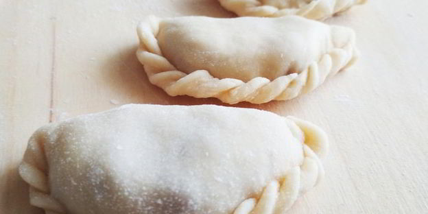 вареники с лесной земляникой