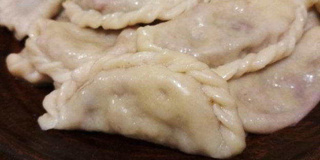 вареники с лесной земляникой