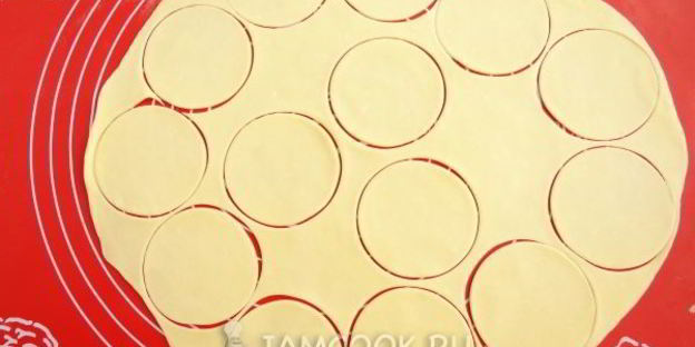 вареники с лесными грибами