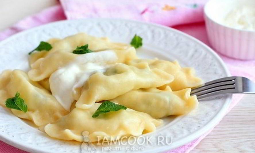Рецепт вареников с соленым творогом