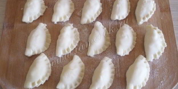 вареники с сырной начинкой