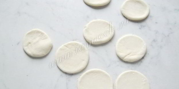 вареники с замороженной вишней