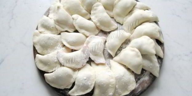 вареники с замороженной вишней