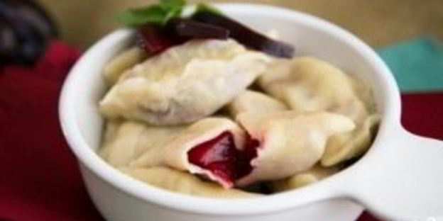 вареники со сливами