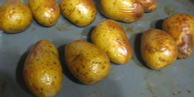 зеленые ньокки с руколой и масляным соусом