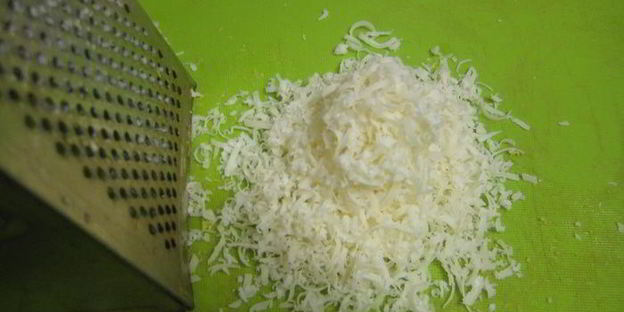 зеленые ньокки с руколой и масляным соусом