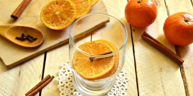 чайный напиток с мандарином