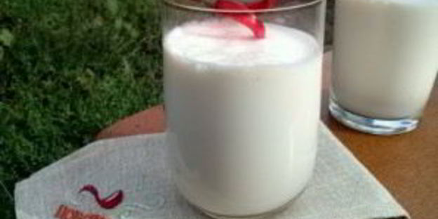 домашнее миндальное молоко