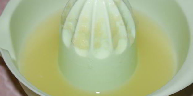 имбирно-клубничный напиток