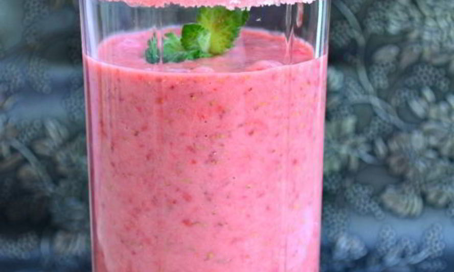 Рецепт клубничного коктейля с мятой
