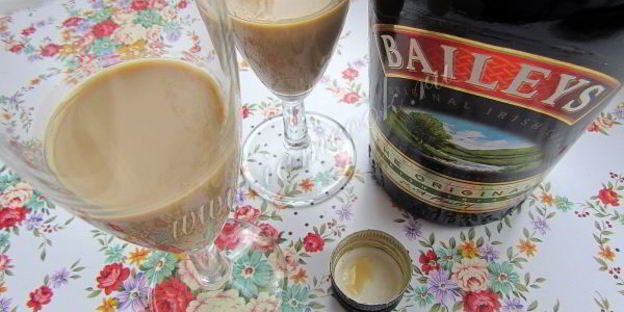 коктейль с мороженым baileys banana