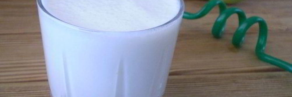 Коктейль с зеленым бананом