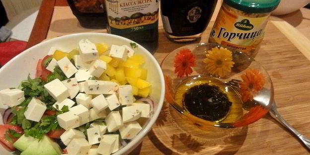 куриные ножки в кленовом сиропе, с соком лайма, имбирем и горчицей