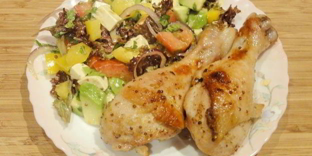 куриные ножки в кленовом сиропе, с соком лайма, имбирем и горчицей